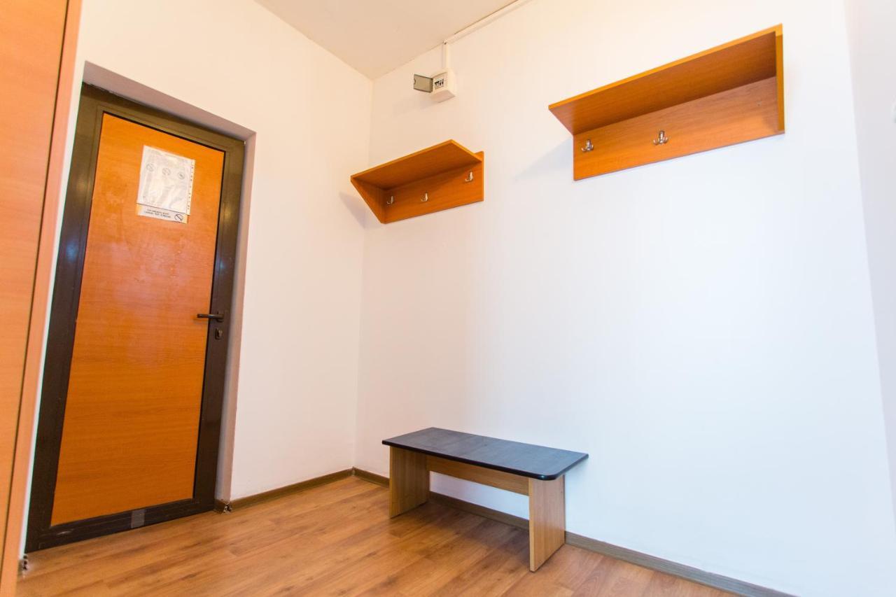 Hostel Horia Plopeni Ngoại thất bức ảnh